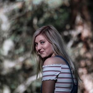 Meet your Posher, Brooke